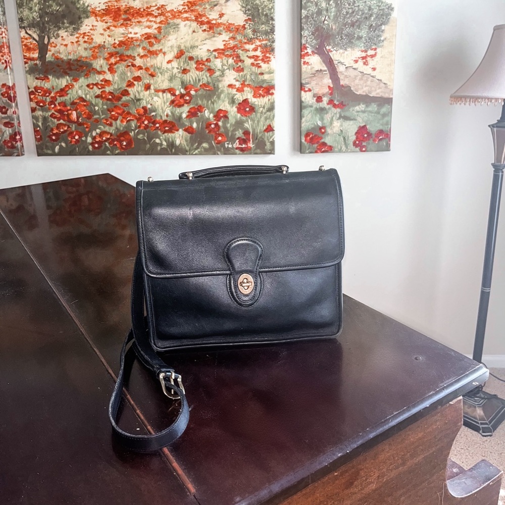 Coach Vintage Black Leather Willis Bag